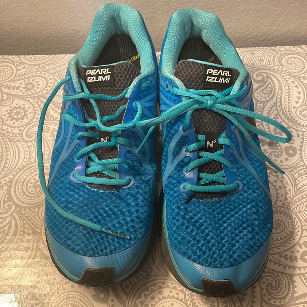 Pearl Izumi us 10 for men